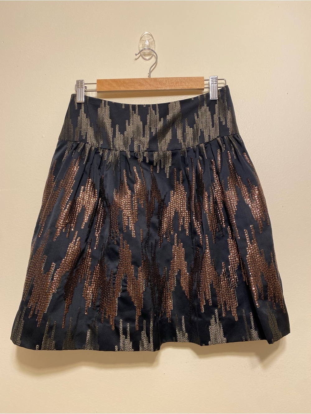 Per Se Black A-Line Skirt with Bronze and Silver Sequin Pattern. Size 0